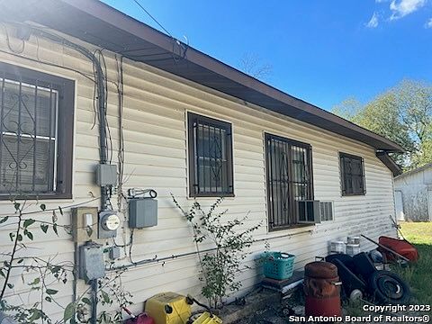 4th image of 3011 TUCKER DR