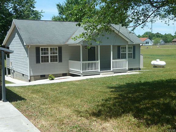 318 Rinehardt Rd Angled View