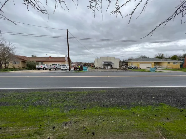 21826 S Henry Rd, Escalon, CA 95320