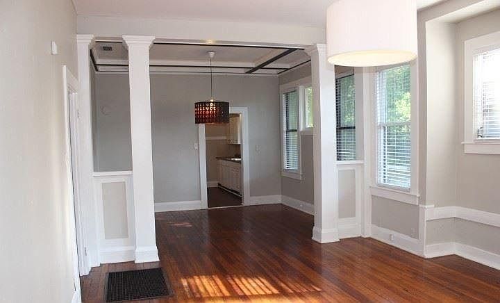 1st image of 401 E Hugh St