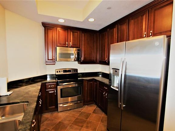 3rd image of 1209 E Cumberland Ave Unit 2003