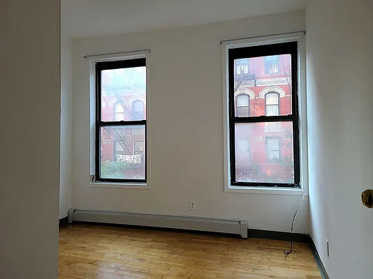 Rented by Matthew Gros-Werter, LREB  | media 1