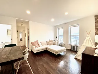 Rented by Living New York