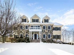 75 Valley Ln, Chappaqua, NY 10514