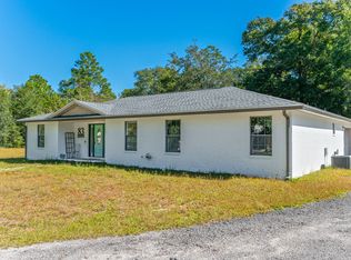 83 Edgewood Dr, Freeport, FL 32439