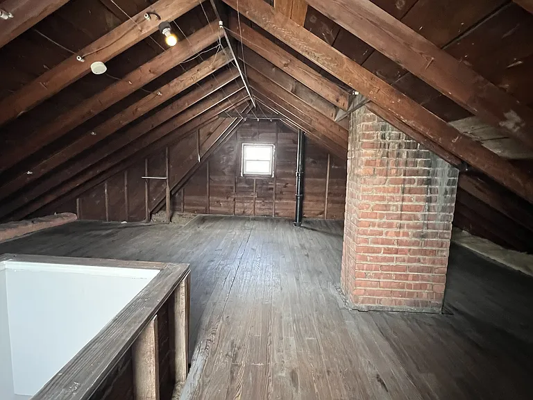 10610 Langton Ave — Photo 20