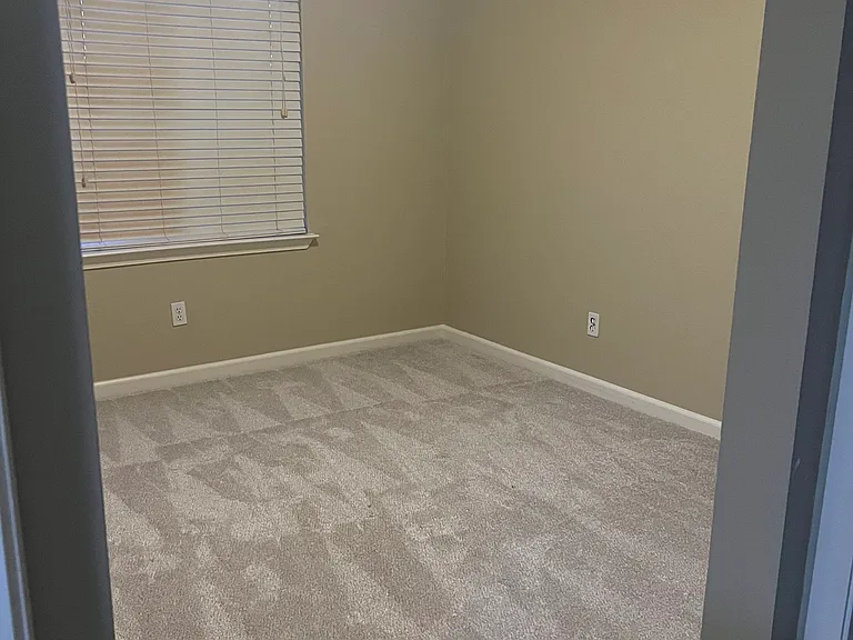 1818 Moore Blvd — Photo 10