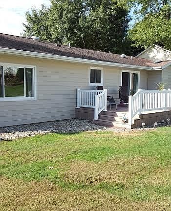 2nd image of 623 16th Ave
