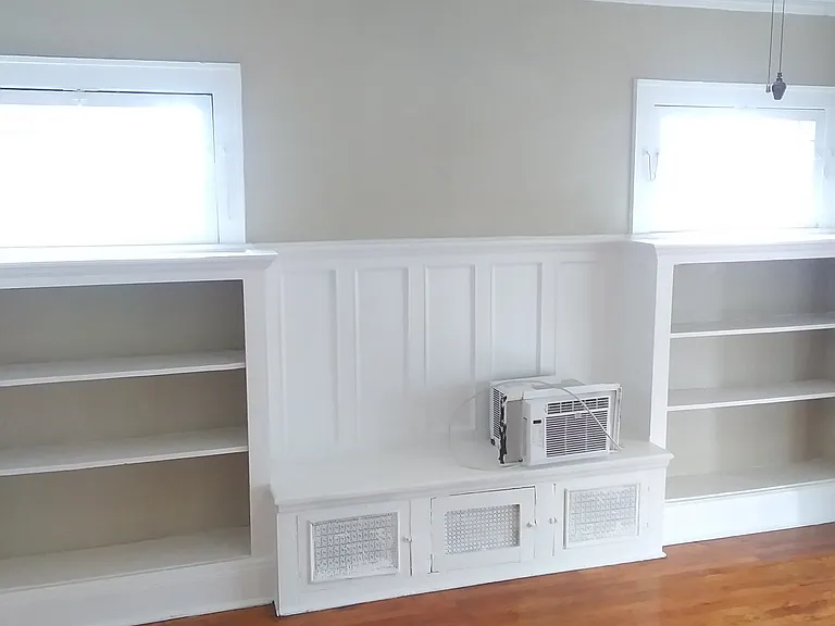 Hall Apartments — Photo 14