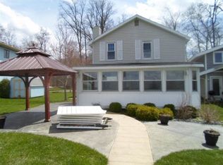 630 Lakeside Dr, Rome City, IN 46784