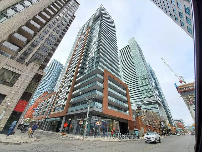 8 Mercer St #1504 — Photo 1