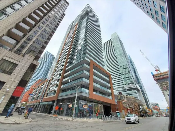 8 Mercer St, Toronto, ON