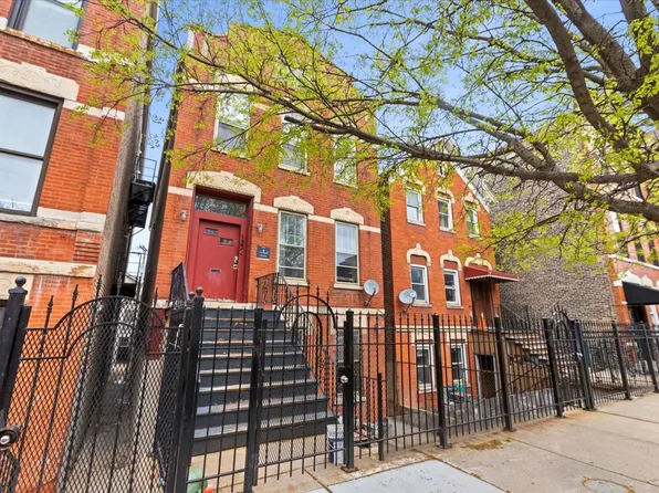 1324 W 19th St #G, Chicago, IL 60608