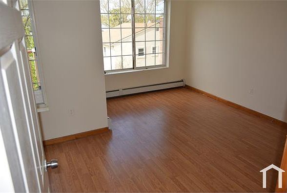 1st image of 19313 Linden Blvd #3