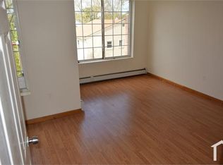 19313 Linden Blvd #3, Saint Albans, NY 11412
