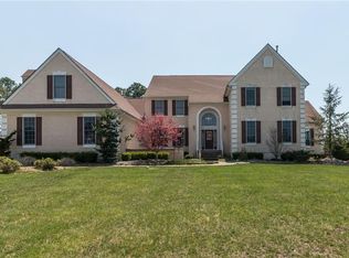 6 Saint James St, Monroe Township, NJ 08831