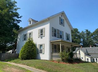 38 Spring St FLOOR 2, Wakefield, RI 02879