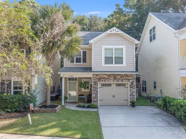 1784 Towne St, Johns Island, SC 29455