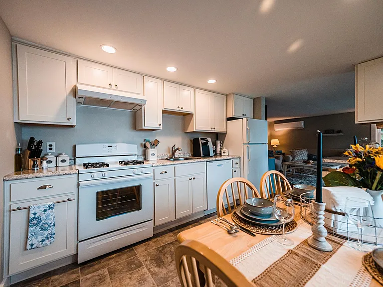 7 Keyes Landing Ln — Photo 23