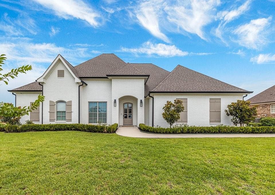 1st image of 6118 Myrtle Bay Way