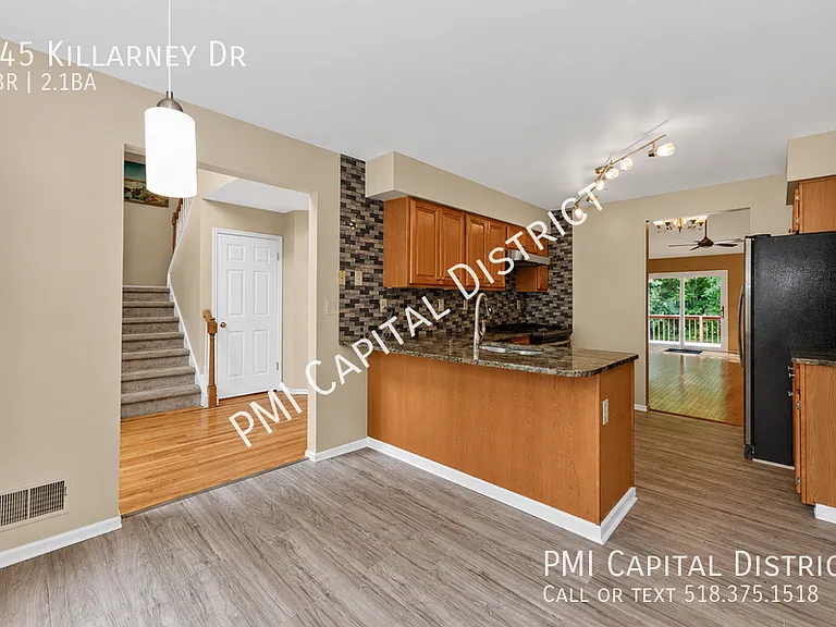 145 Killarney Dr — Photo 5