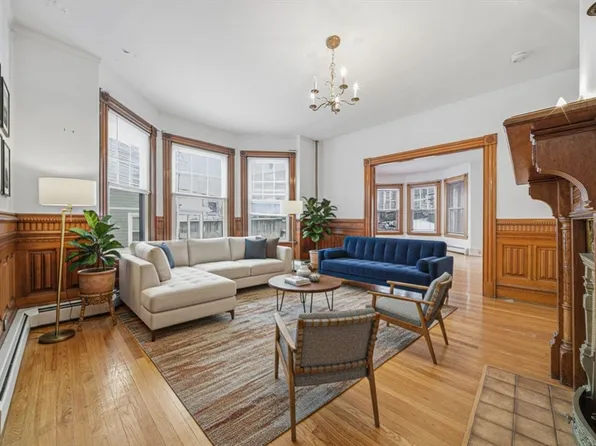 87 Burt St, Dorchester, MA 02124