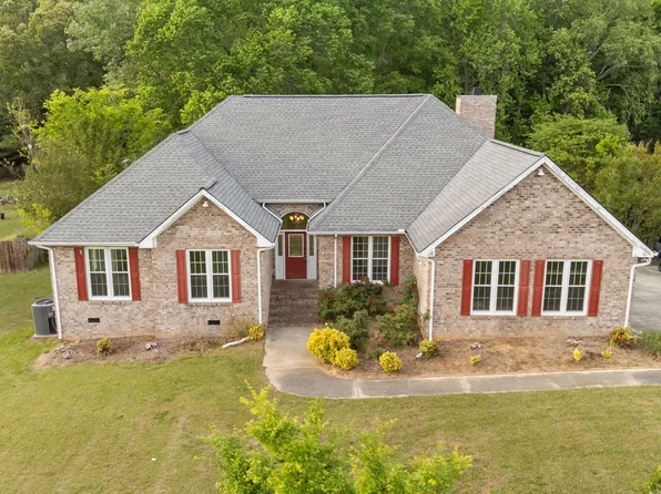 112 Hood Farm Rd, Clayton, NC 27520