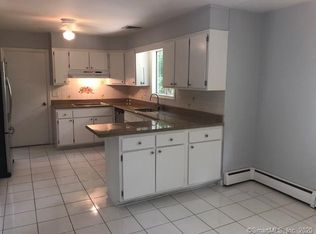 16 Alma Rock Rd #R, Stamford, CT 06903