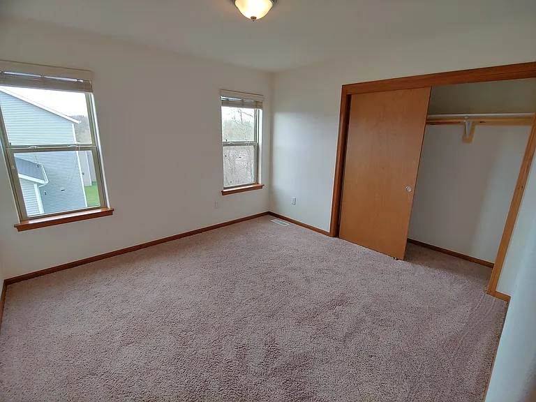 116 Villa Ct — Photo 3