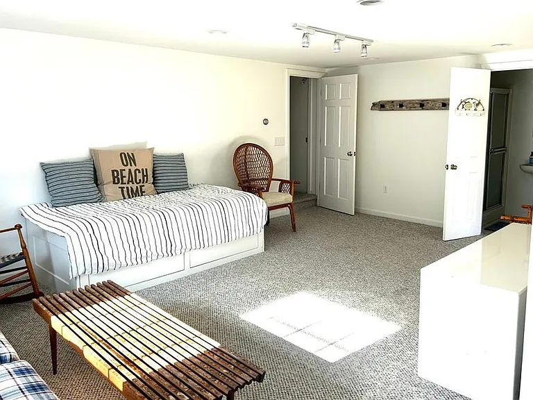 123 Border Ave — Photo 19