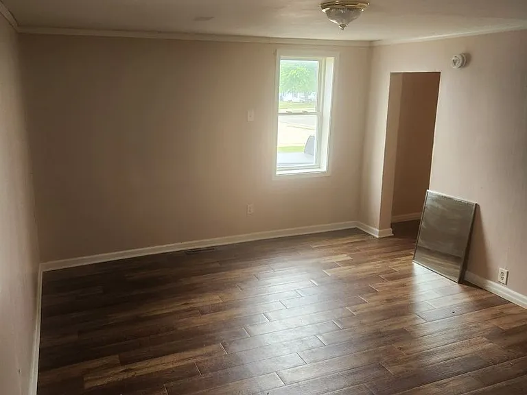 1712 Phillip St — Photo 8