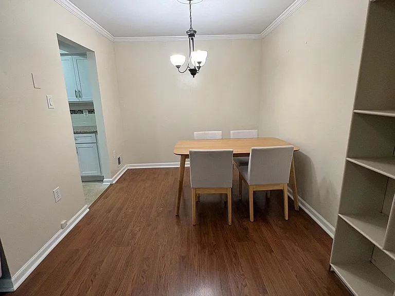224 Willow Ter — Photo 24
