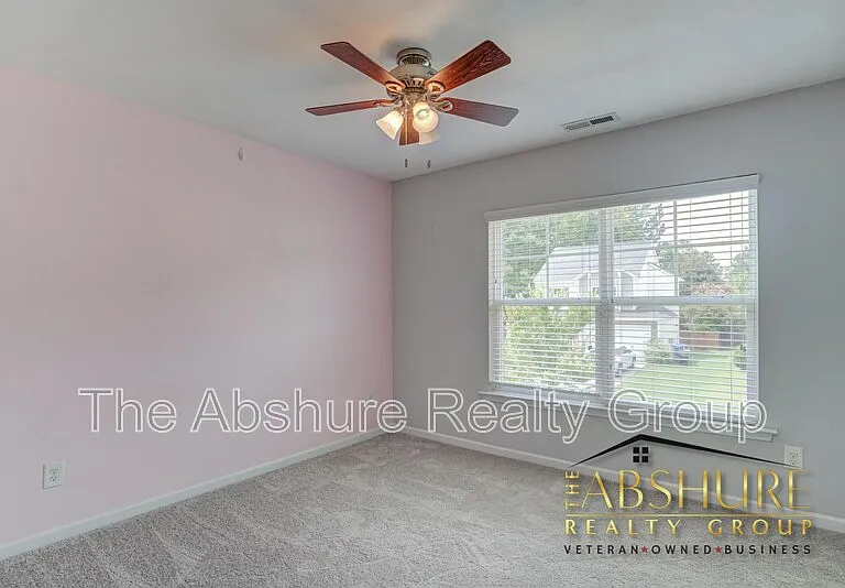 535 Smithridge Way — Photo 23