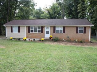 706 Freedom Mill Rd, Gastonia, NC 28052