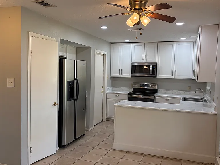 13248 Bluff View Dr — Photo 5