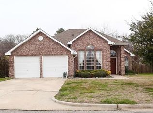 735 Grandview Ave, Seagoville, TX 75159