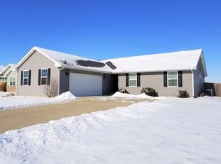 112 Bryce Ln, Tolono, IL