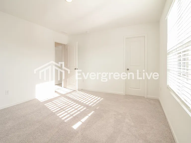 112 Stokely Way — Photo 11