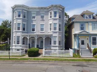 33 Bay View Ter APT 1, Newburgh, NY 12550
