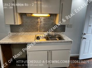 1842 Mendon Rd FLOOR 2, Woonsocket, RI 02895