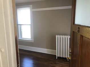 1718 Park Ave #2, Racine, WI 53403