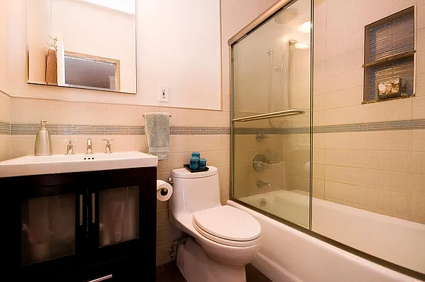 Sold by Keller Williams NYC | media 5