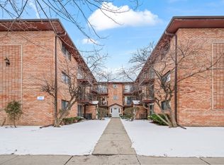 5819 W Higgins Ave APT 2D, Chicago, IL 60630