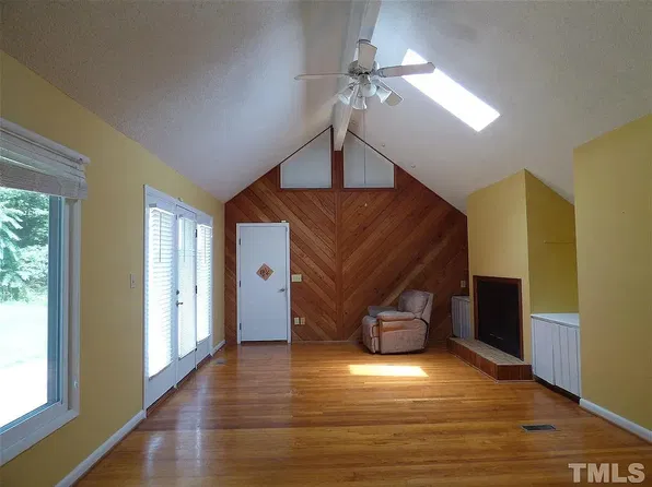 913 Cedar Fork Trl, Chapel Hill, NC 27514
