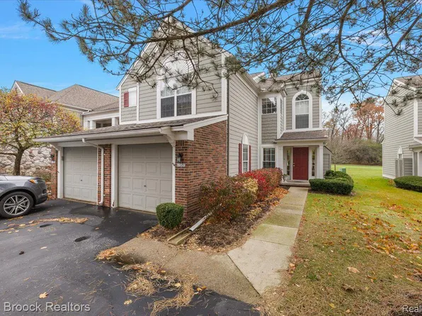 1953 Eagle Pointe, Bloomfield Hills, MI 48304