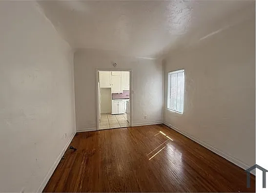 1 bed, 800 sqft, $2,350 — Photo 3