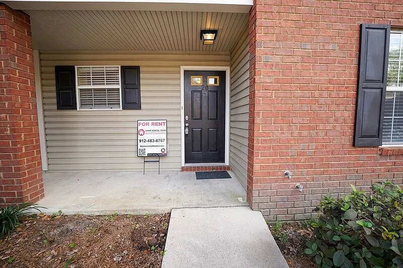 2 bed, 2.0 bath, 1040 sqft, $1,400 — Photo 3