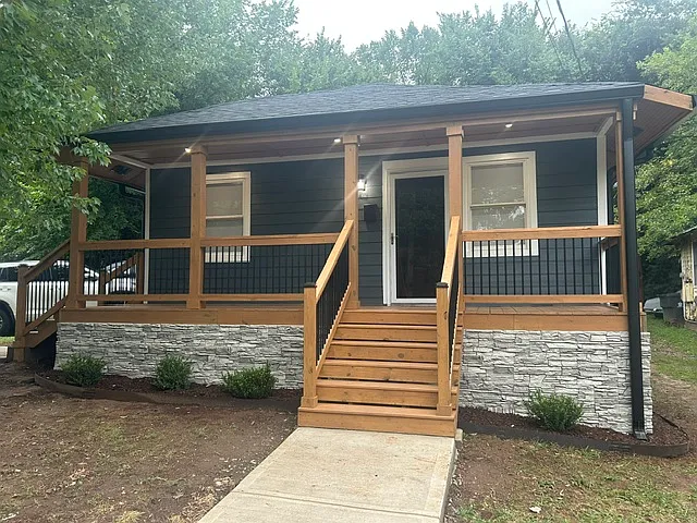 410 Mill Rd