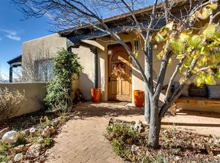 72 Camino Dimitrio, Santa Fe, NM 87508