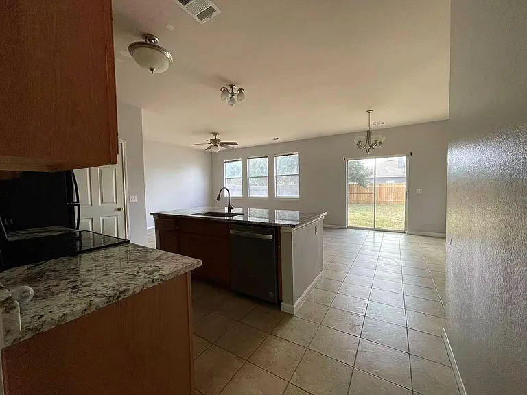 11603 Marshall St — Photo 11